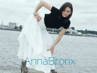 AnnaBronx