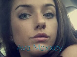 Ava_Maxxey