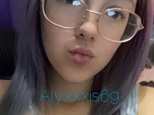 Alyxxxis69