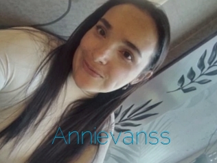 Annievanss