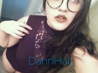 Danni_Hall