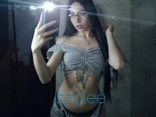 Izzylee