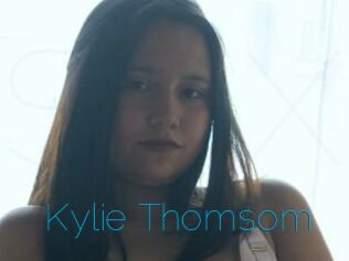 Kylie_Thomsom