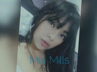 Mia_Mills