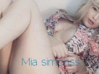 Mia_simonss