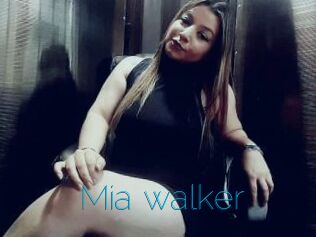 Mia_walker