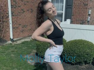 Molly_Taylor