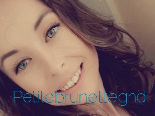 Petitebrunettegnd